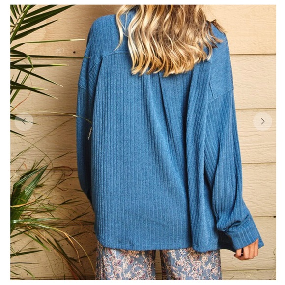 Most Fabulous Favorite Ribbed Cozy Comfy Shirt Jacket - Picture 4 of 6